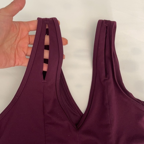 Alo sports bra - Picture 6 of 6